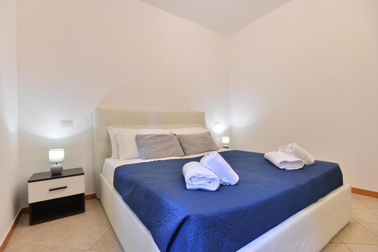 Izzhome Blue Sea Pula Exterior foto